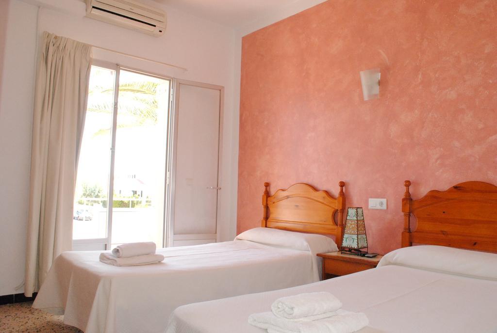 Hostal Paris Ciutadella Ciutadella  Cameră foto